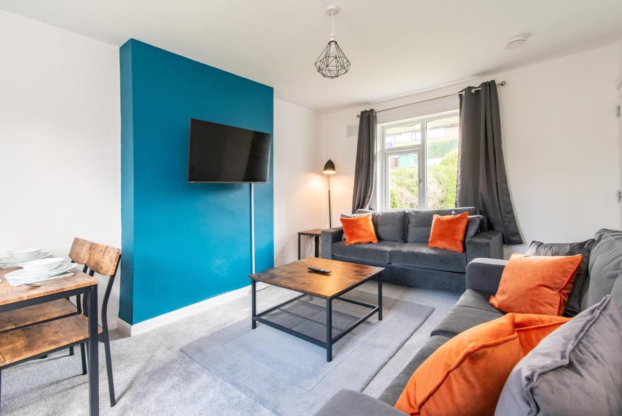 Newly Refurbished Homely 4Br In Sherwood นอตติงแฮม ภายนอก รูปภาพ